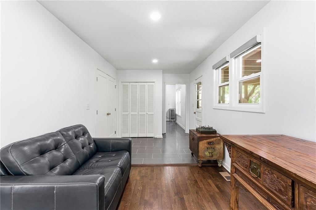 1106 College Hill Street — photo 13