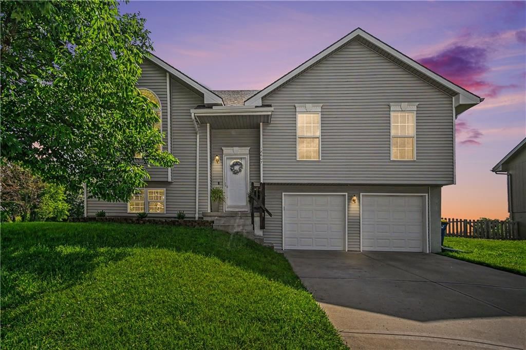 18607 Wildflower Drive, Smithville