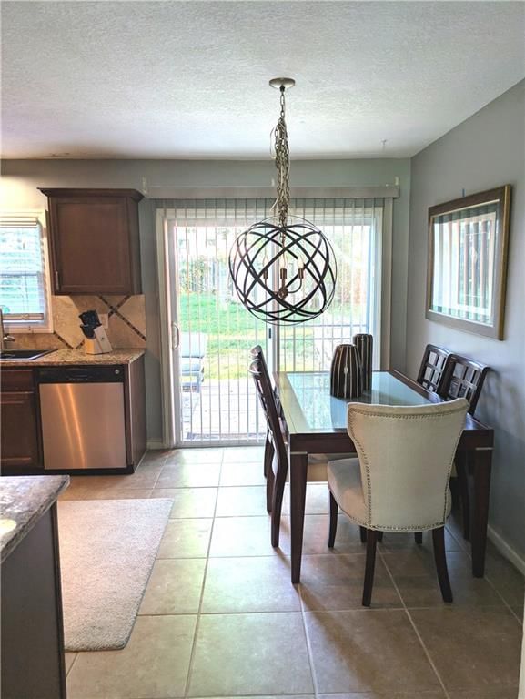 6712 W 72nd Street — photo 10