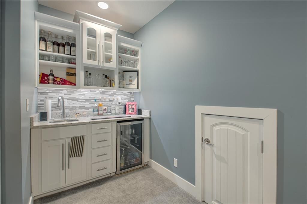2546 Tracy Avenue — photo 23