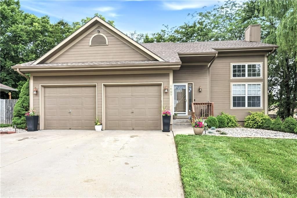 1409 Russell Road, Pleasant Hill, MO
