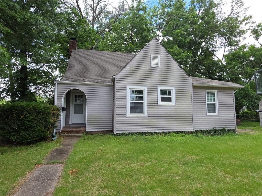 1101 SW Billard Avenue, Topeka
