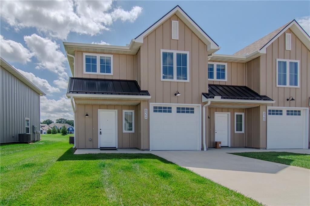82 A SE 361 Road, Warrensburg