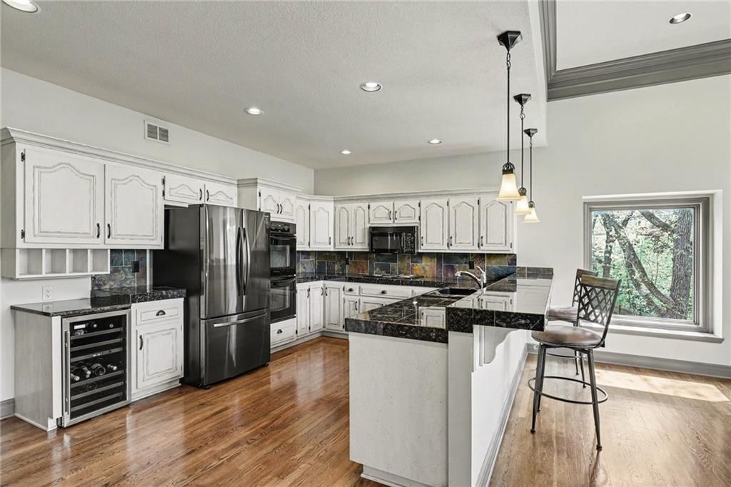 2401 SW Whispering Creek Court — photo 10
