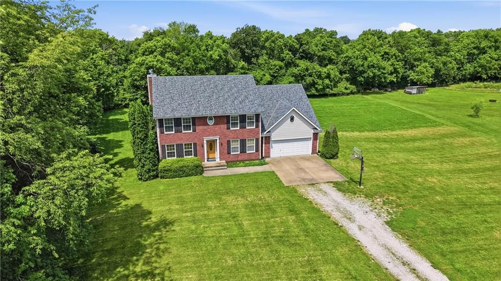792 NW 1621st Road, Bates City
