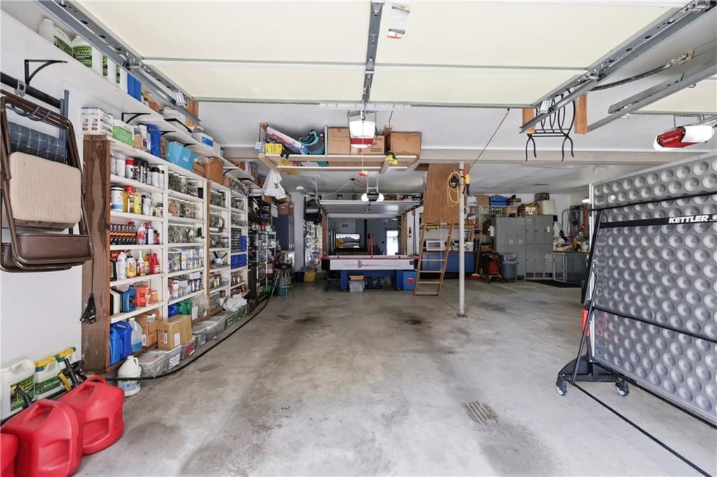1712 S Hands Street — photo 36