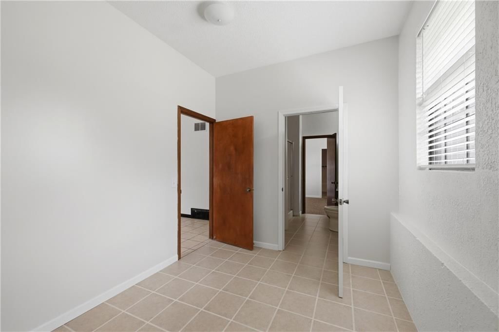 1712 S Hands Street — photo 51
