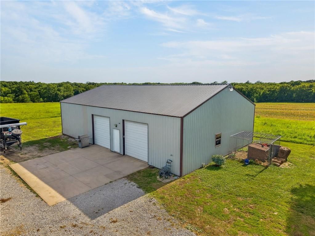 8652 SE Bethany Drive — photo 14