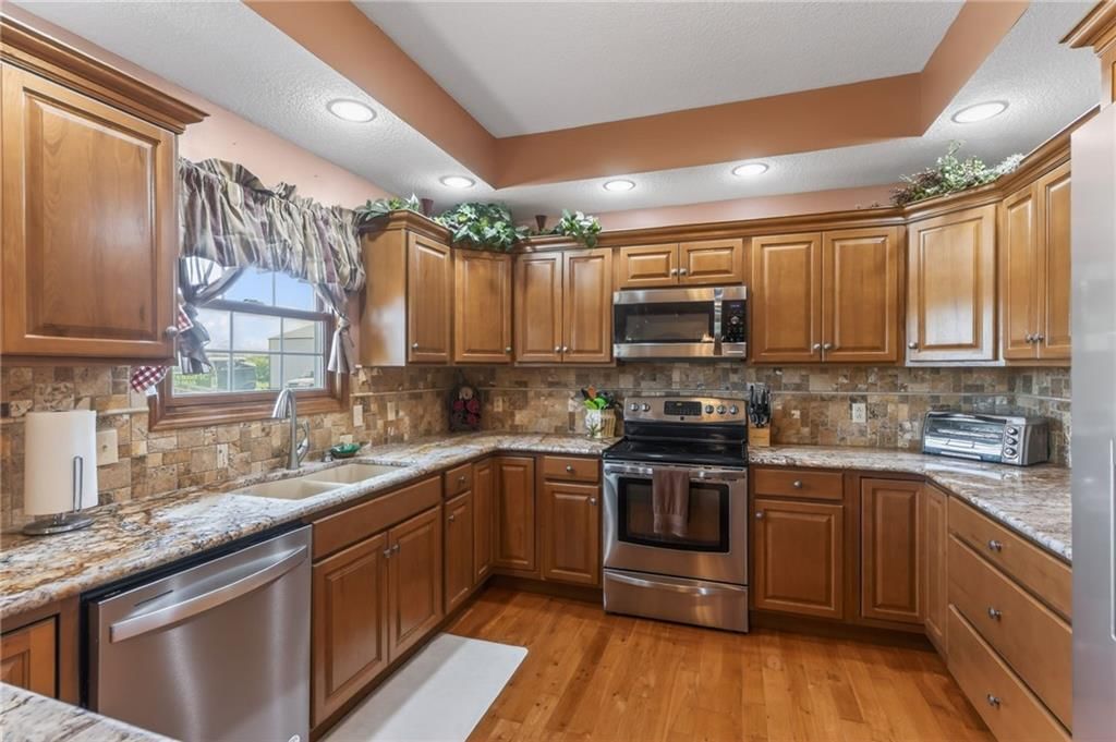 8652 SE Bethany Drive — photo 23