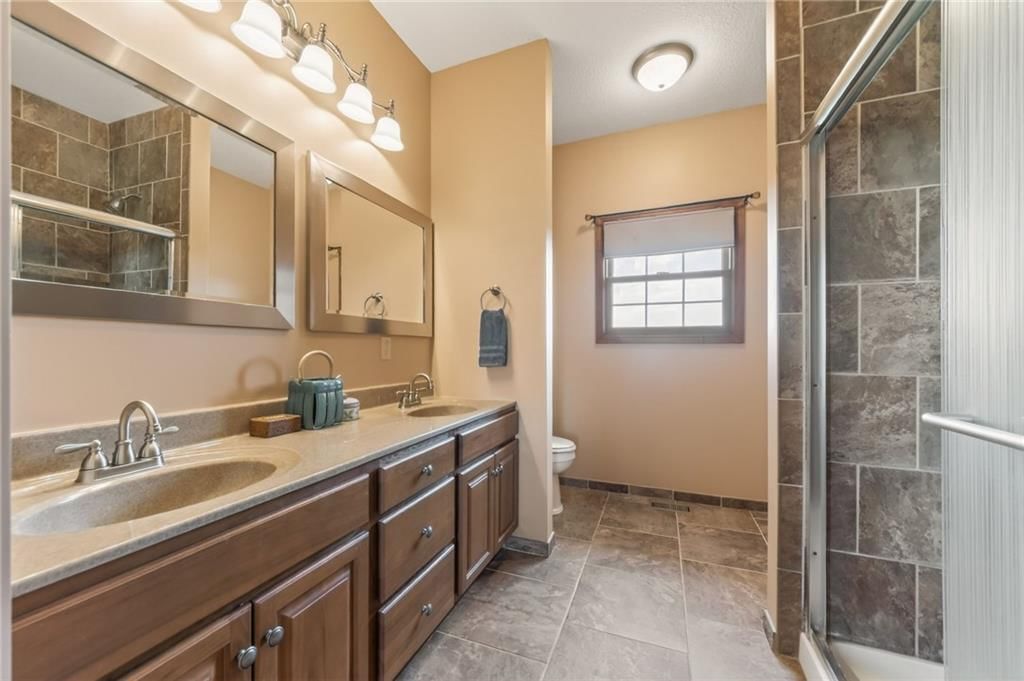 8652 SE Bethany Drive — photo 27