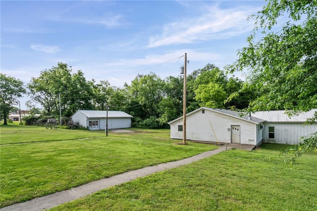 503 Hallar Avenue — photo 31