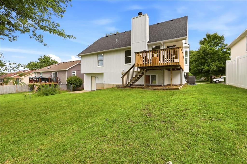 207 Parkway Drive — photo 15