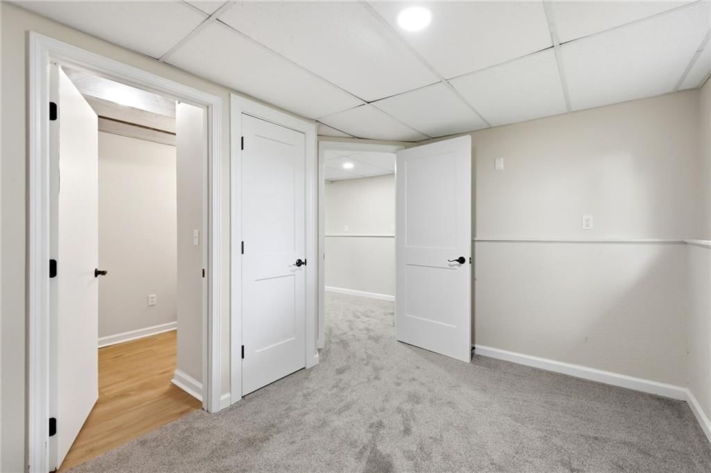 207 Parkway Drive — photo 24