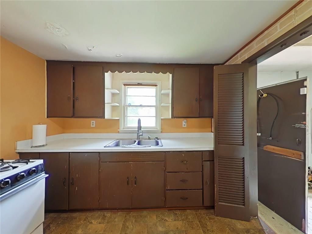 1262 Lowell Avenue — photo 7