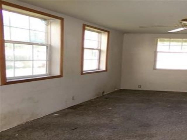 6757 Seward Lane — photo 3