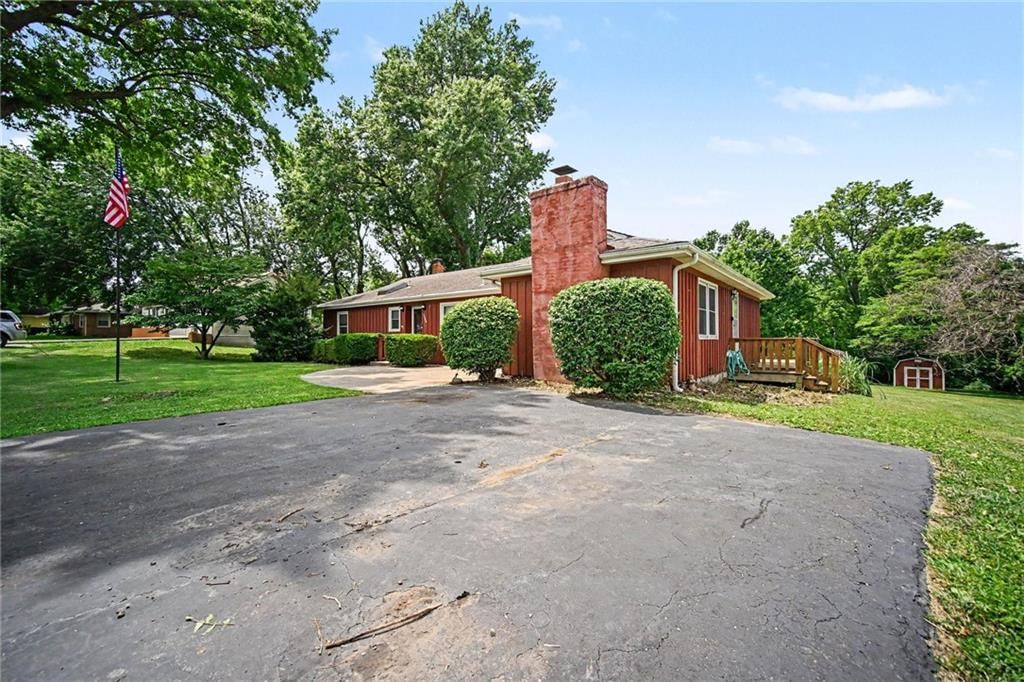 1728 S Berry Road — photo 4