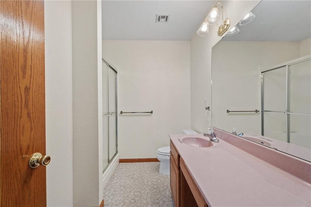 1006 S Ridgeway Street — photo 16