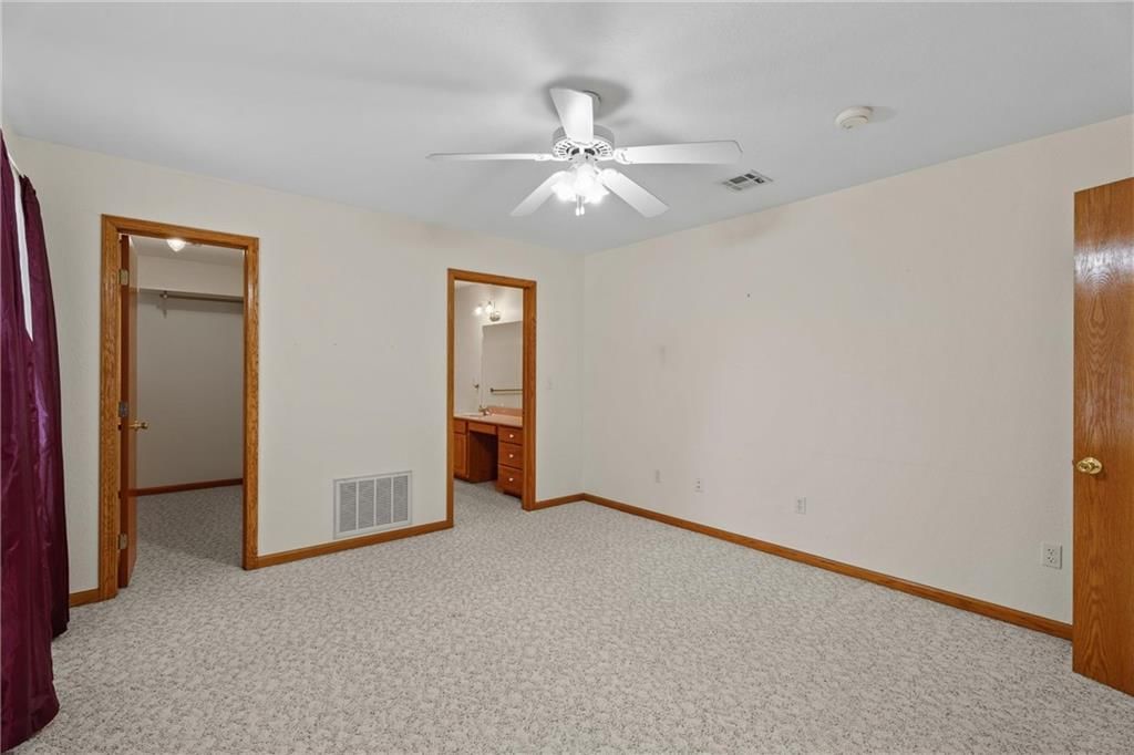 1006 S Ridgeway Street — photo 17