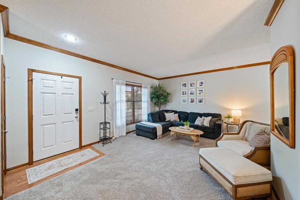 9400 N Campbell Court — photo 4