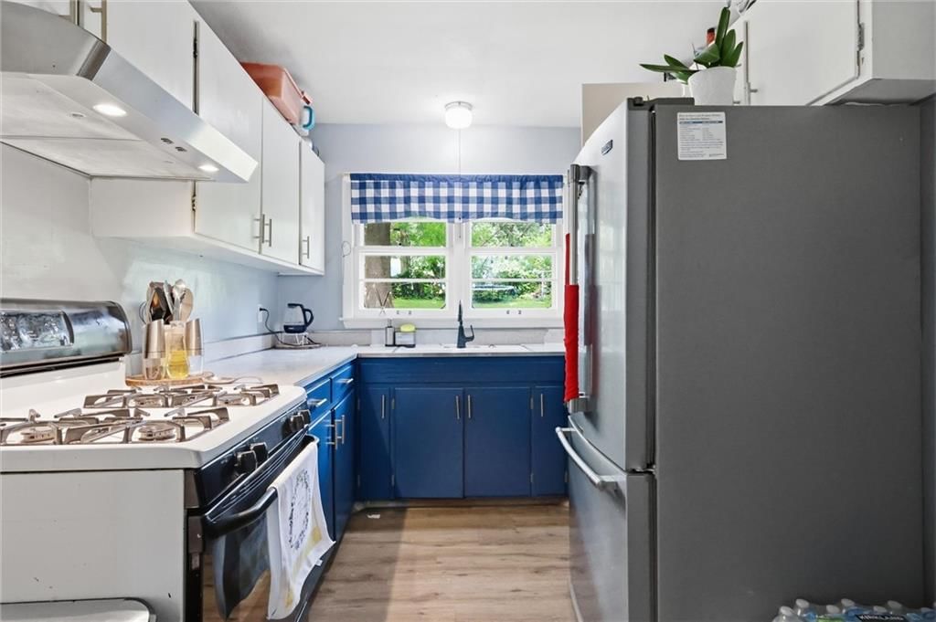 3022 S Norwood Avenue — photo 8