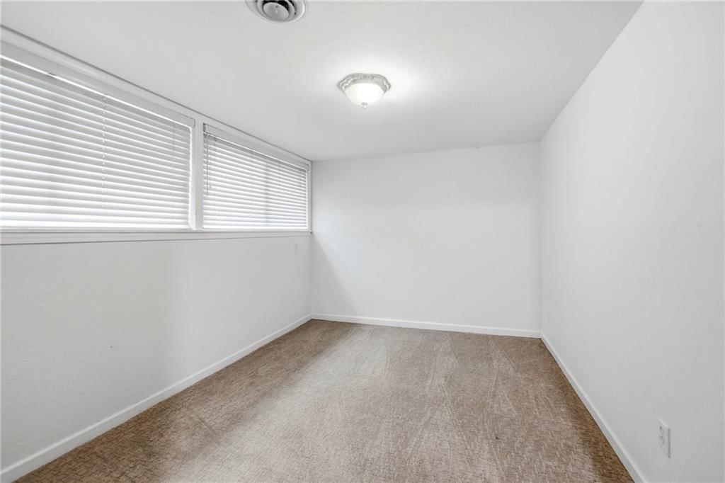 5740 E CATALPA Street — photo 31