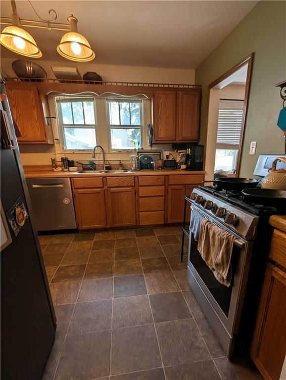 530 N Lyon Avenue — photo 13