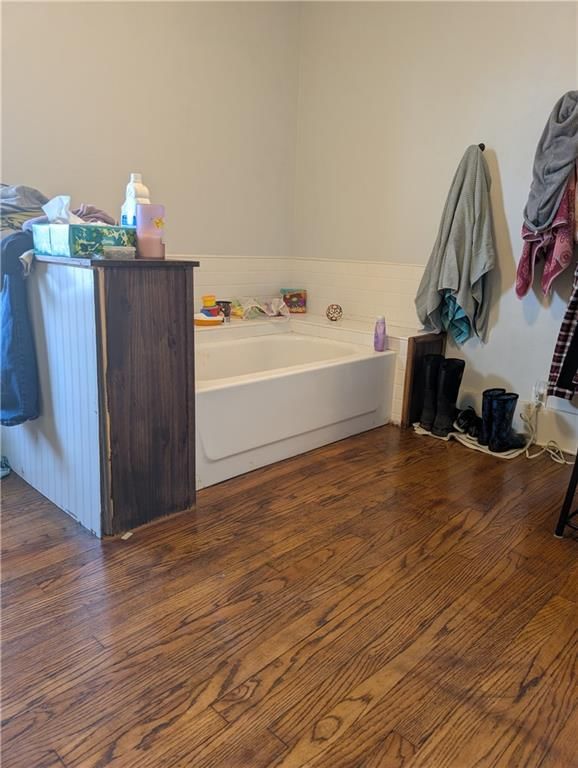 530 N Lyon Avenue — photo 21