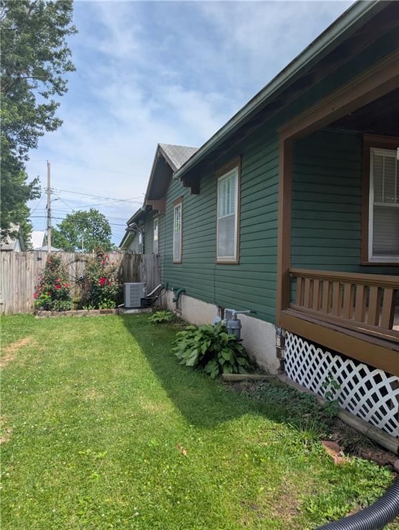 530 N Lyon Avenue — photo 6