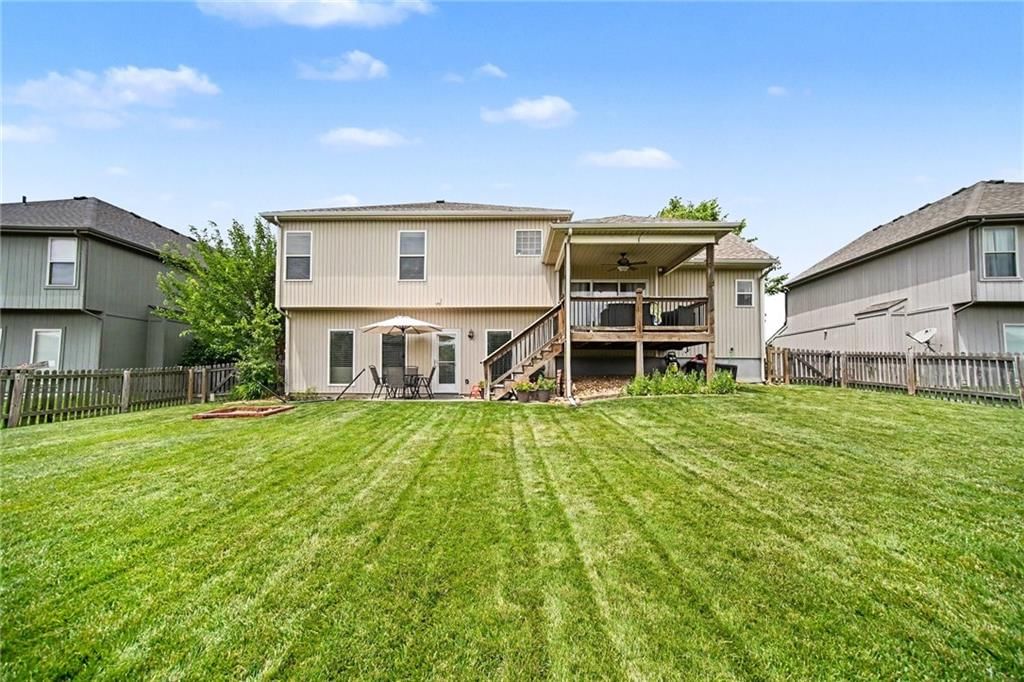 8905 N Essex Drive — photo 23