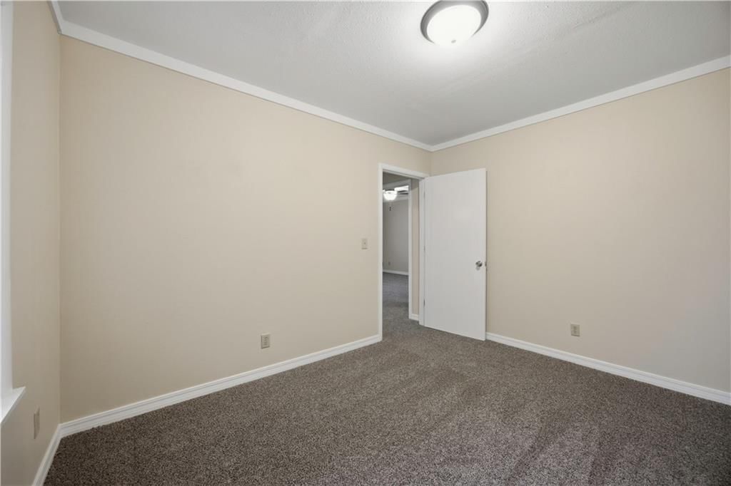 914 N 11th Street — photo 12