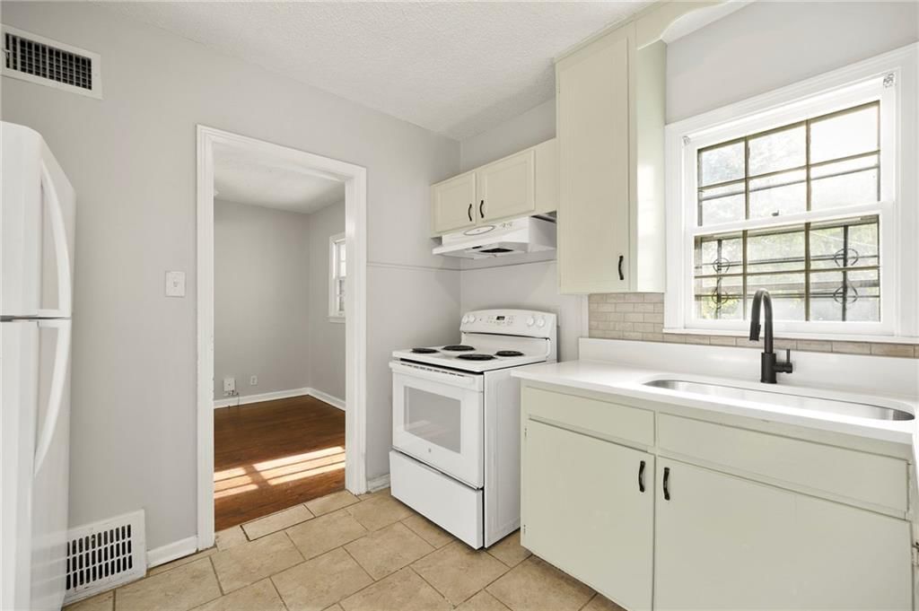 7426 Olive Street — photo 15