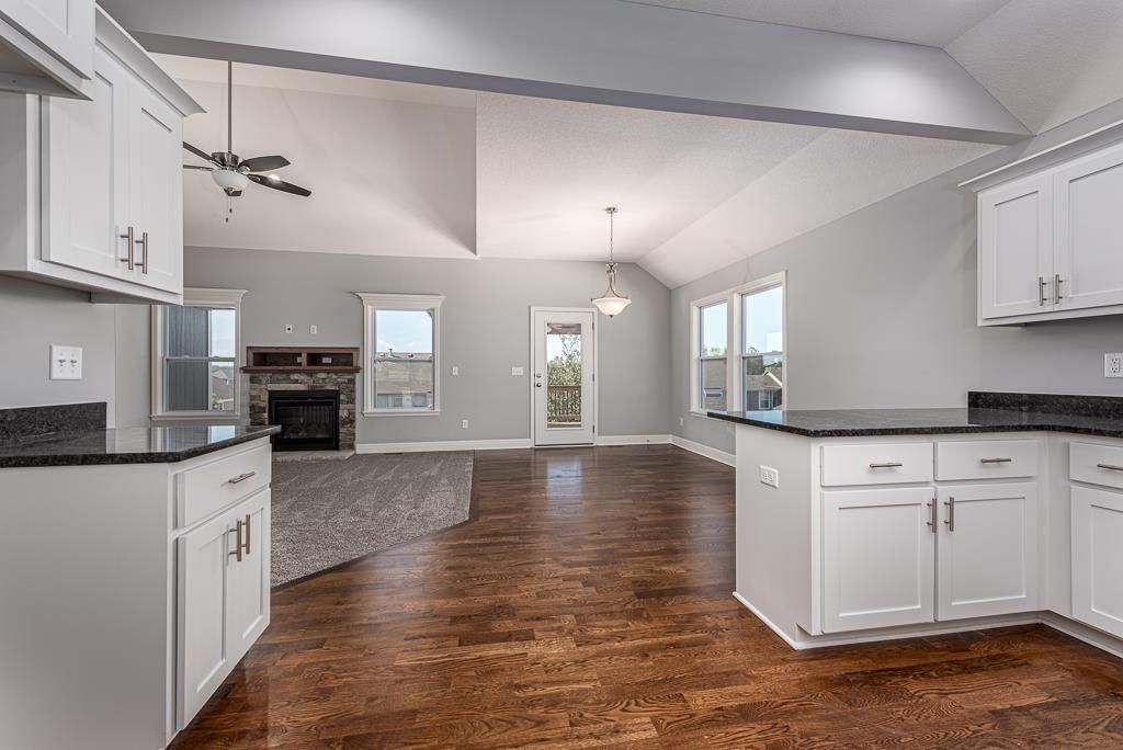 15612 Austin Court — photo 7