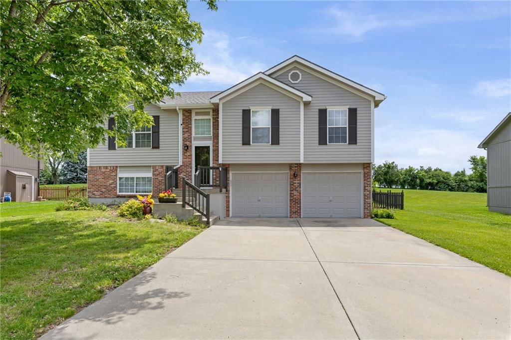 6819 NE 113TH Terrace, Kansas City