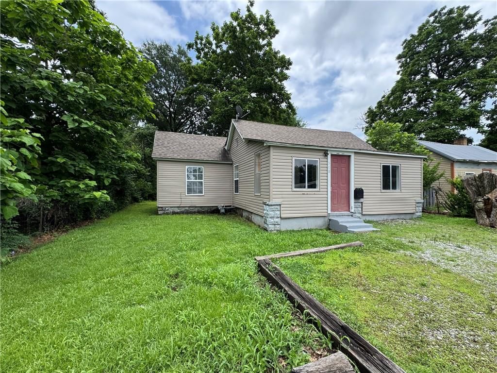 508 N Fairview Street, Pittsburg