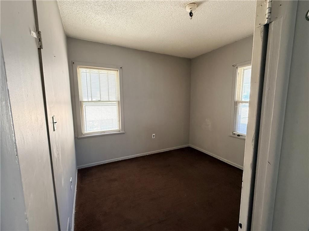 2750 Lister Avenue — photo 8