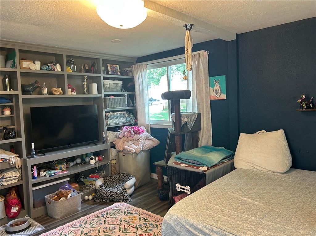 719 S Walnut Street — photo 10