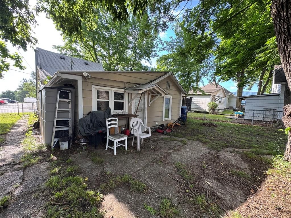 416 N Hall Street — photo 16