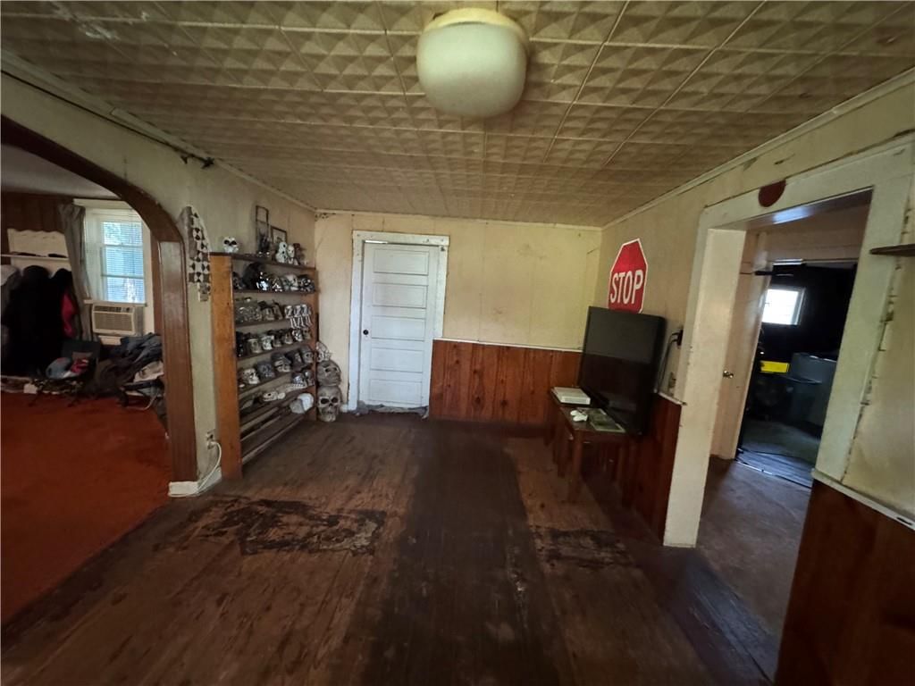 416 N Hall Street — photo 8