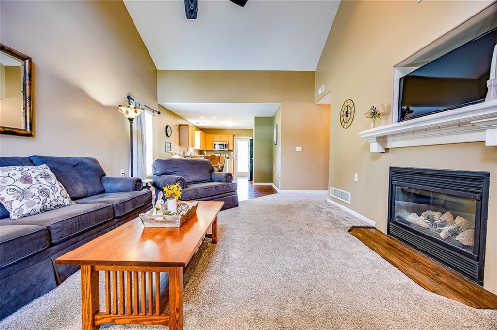 1837 Delaware Street — photo 6