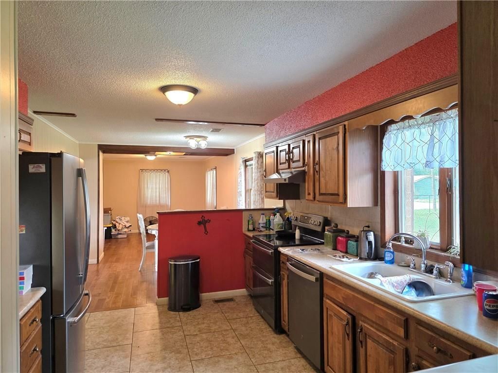 706 W Benton Street — photo 8