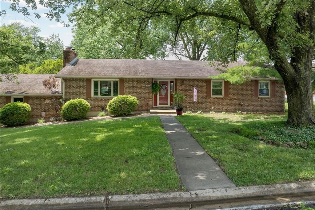 1420 Dowell Drive — photo 1