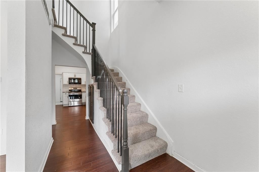 24 S 11th Street — photo 5