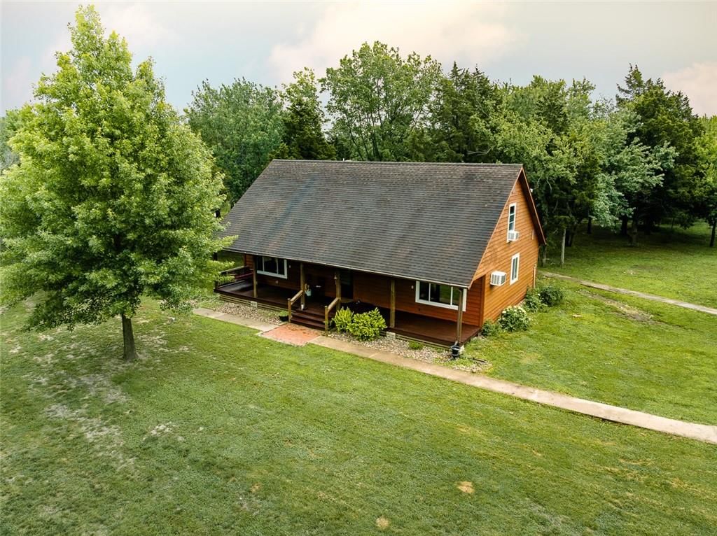 28784 E 1300 Road — photo 2