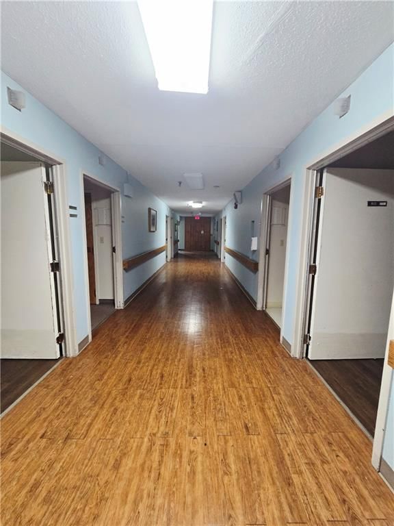 300 Cedar Street — photo 18