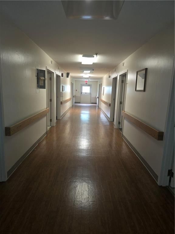 300 Cedar Street — photo 32