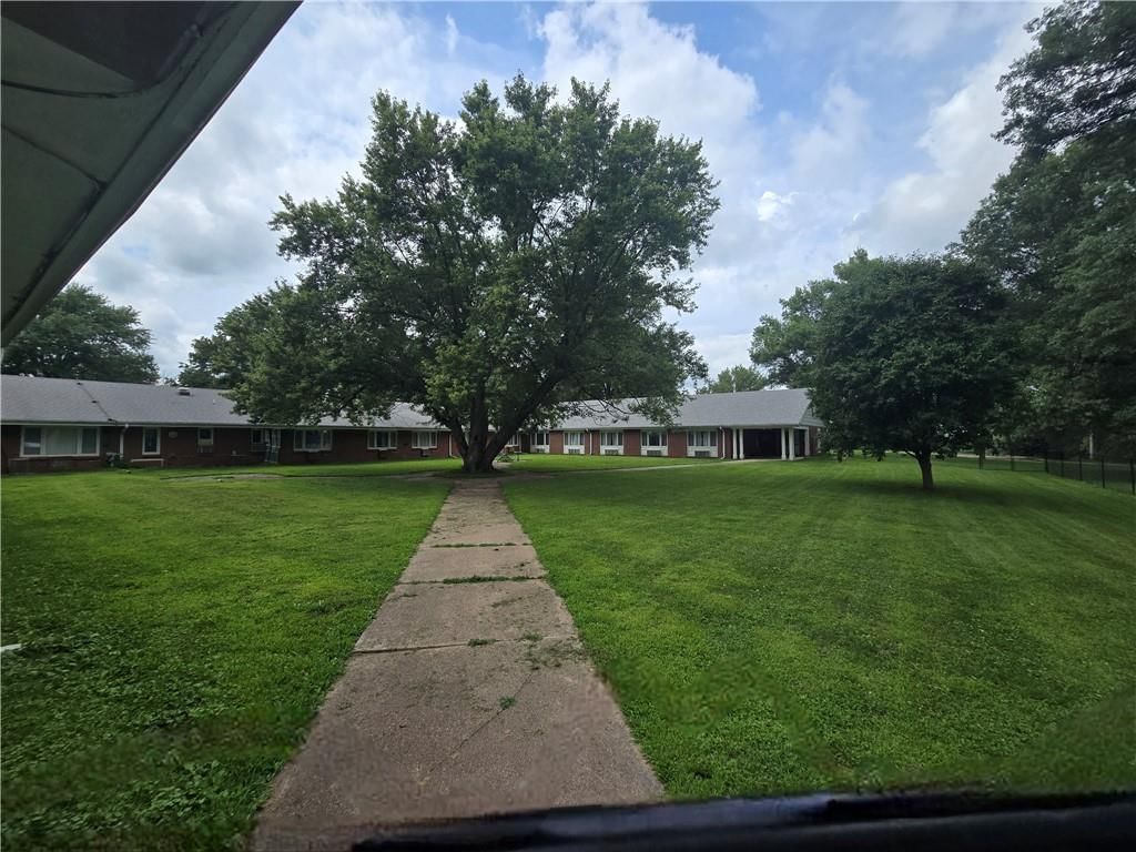 300 Cedar Street — photo 36