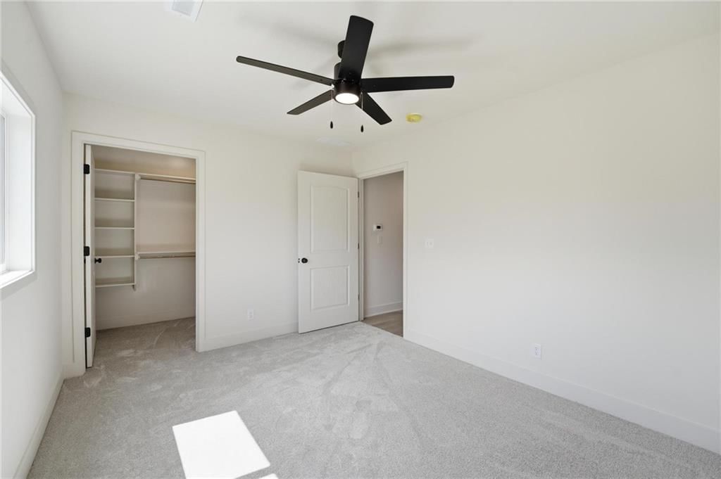 210-212 NW Orchard Court — photo 13