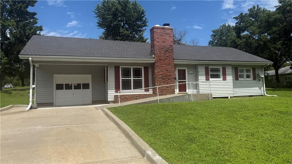 809 Anderson Street, Warrensburg