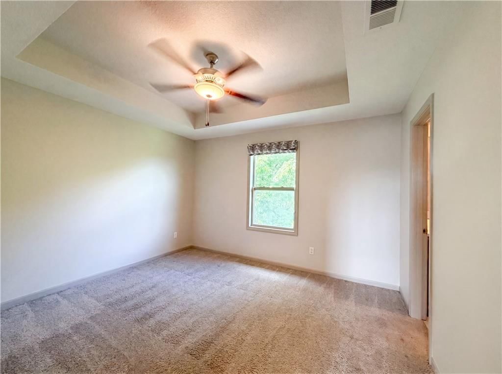 7540 N Amity Avenue — photo 20