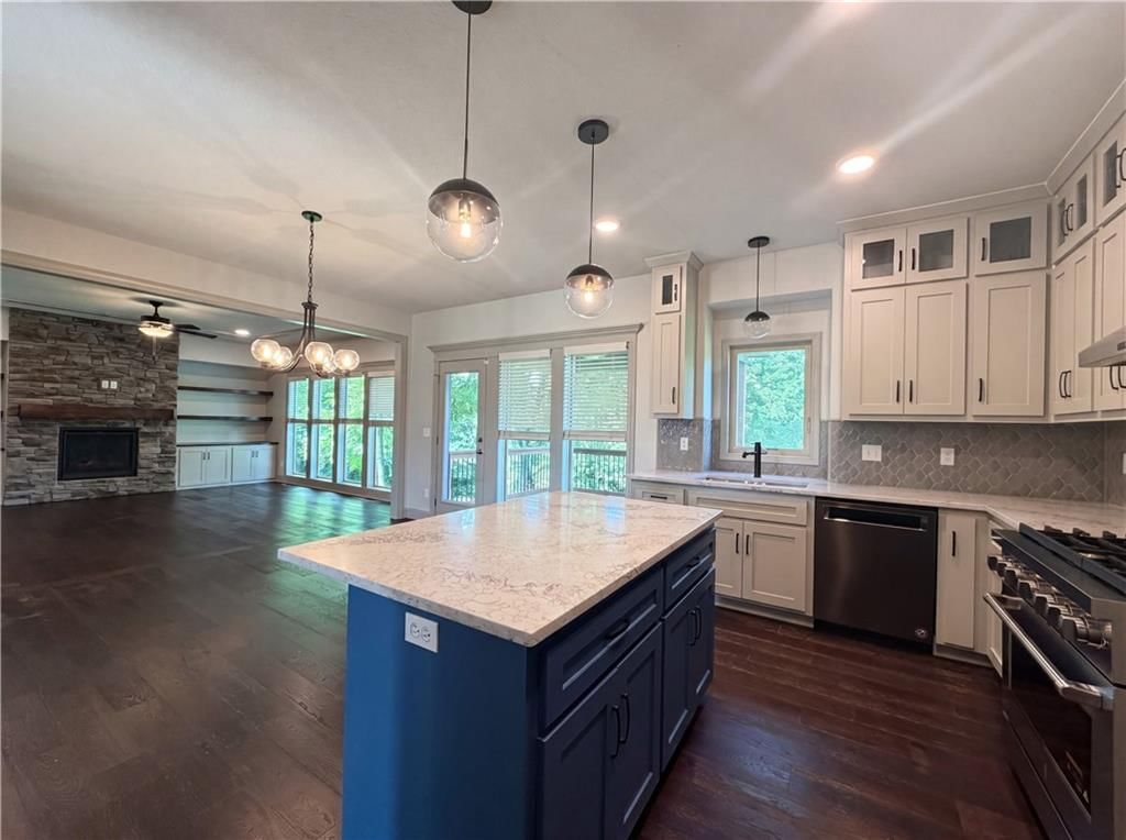 7540 N Amity Avenue — photo 8